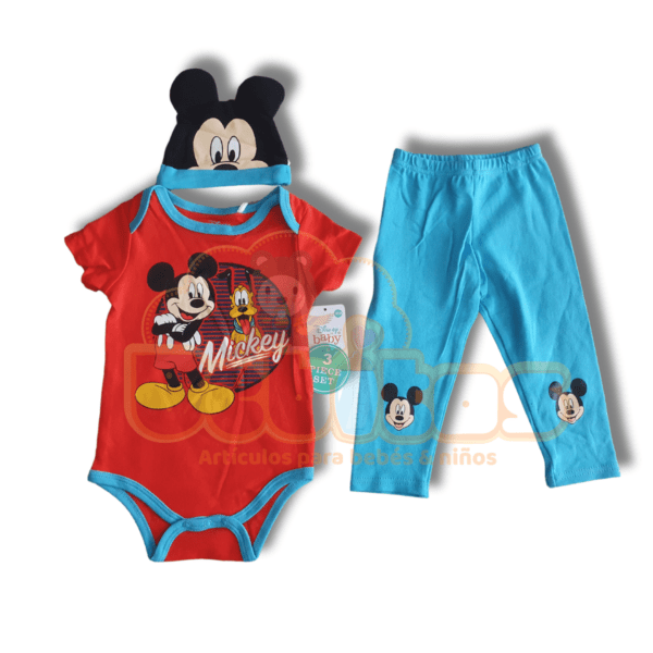 Conjunto Disney baby de 3 piezas.