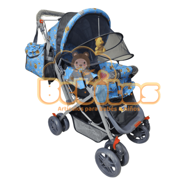 Coche con mosquitero